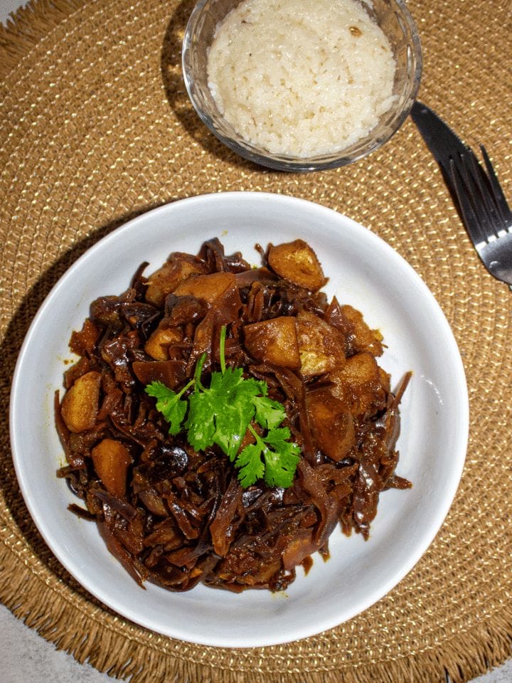 RED CABBAGE POTATO CURRY1 (1)