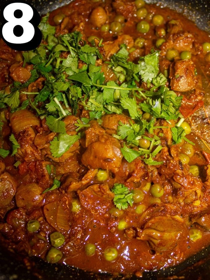 SERVE GIZZARD CURRY WITH RICE. (2)